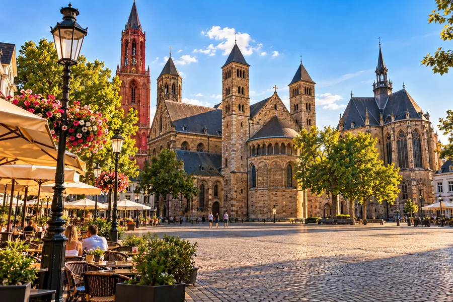 Köln, Maastricht und Aachen