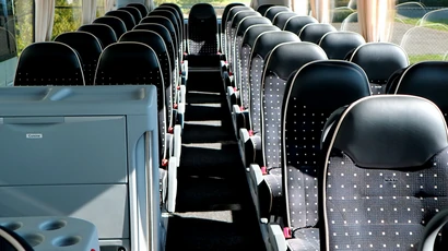 Intérieur autocar 54 places confortable et moderne
