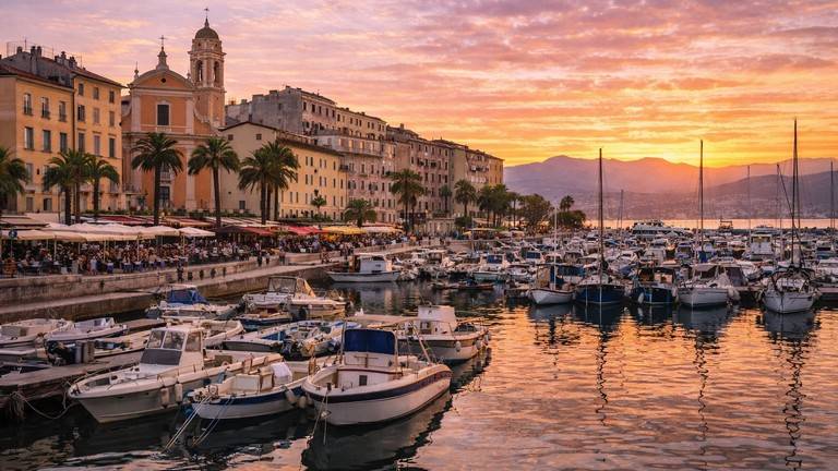 Circuit thématique en Corse pour groupes en autocar