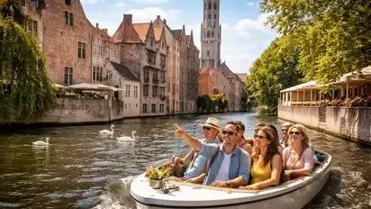 Vue des canaux et du centre historique de Bruges, destination d’excursions d’une journée en autocar depuis la Belgique