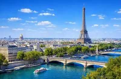 Voyage en autocar à Paris – tour de ville, monuments et croisière sur la Seine