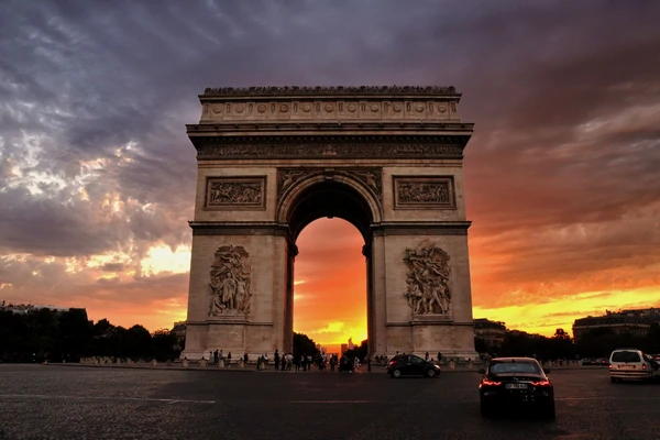 Arc de Triomphe